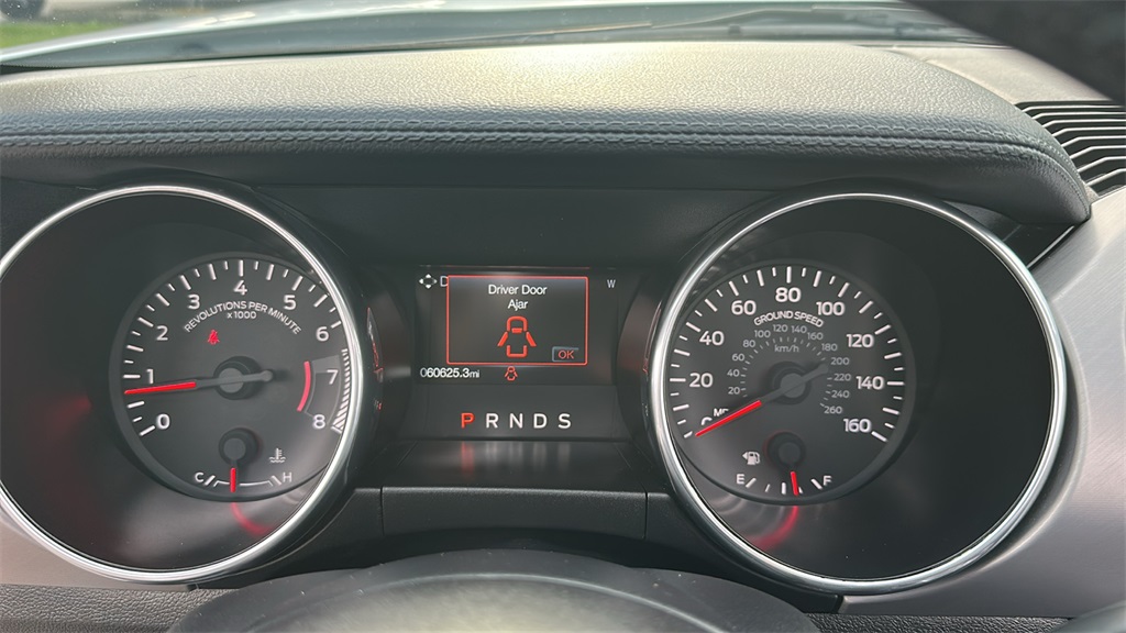 2022 Ford Mustang EcoBoost Premium photo 22