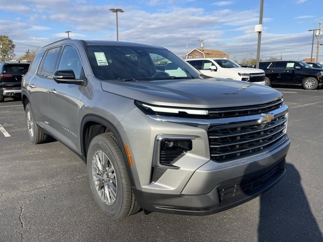 2026 Chevrolet Traverse LT's photo