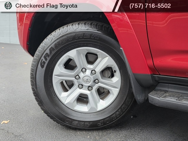 2024 Toyota 4Runner SR5 photo 13