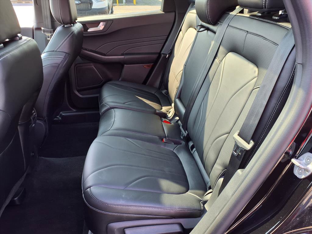 2025 Ford Escape Plug-In Hybrid photo 6