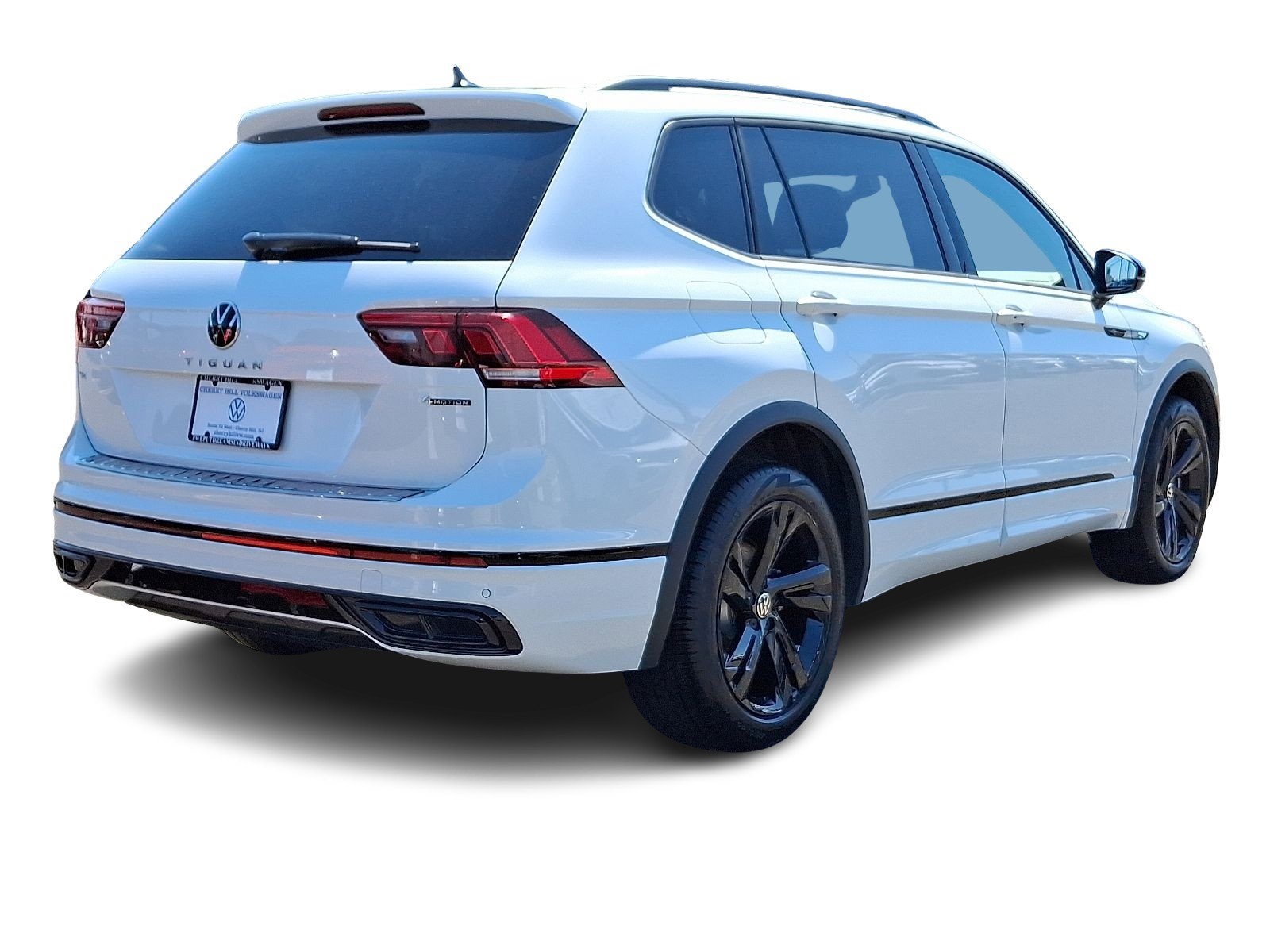 2024 Volkswagen Tiguan SE R-Line Black photo 2