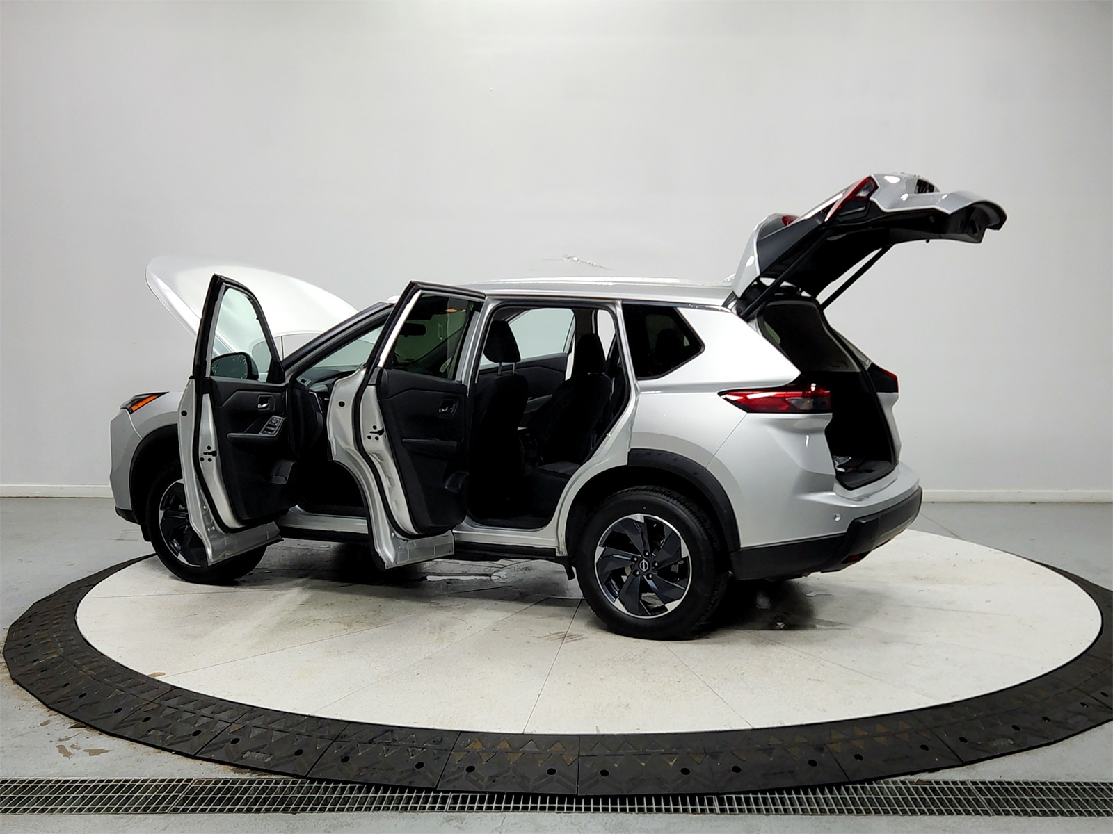 2024 Nissan Rogue SV photo 11