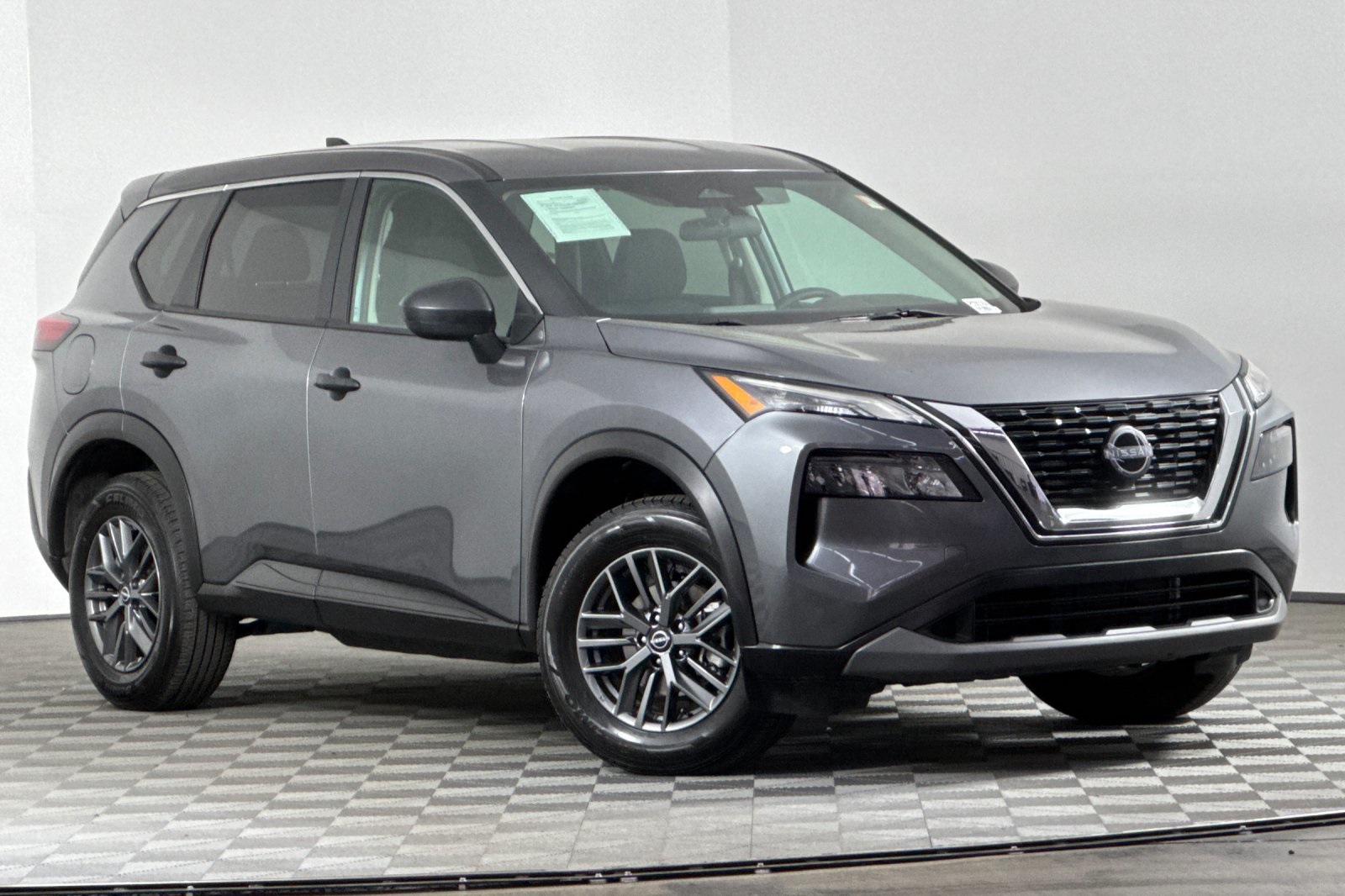 2023 Nissan Rogue S photo 2