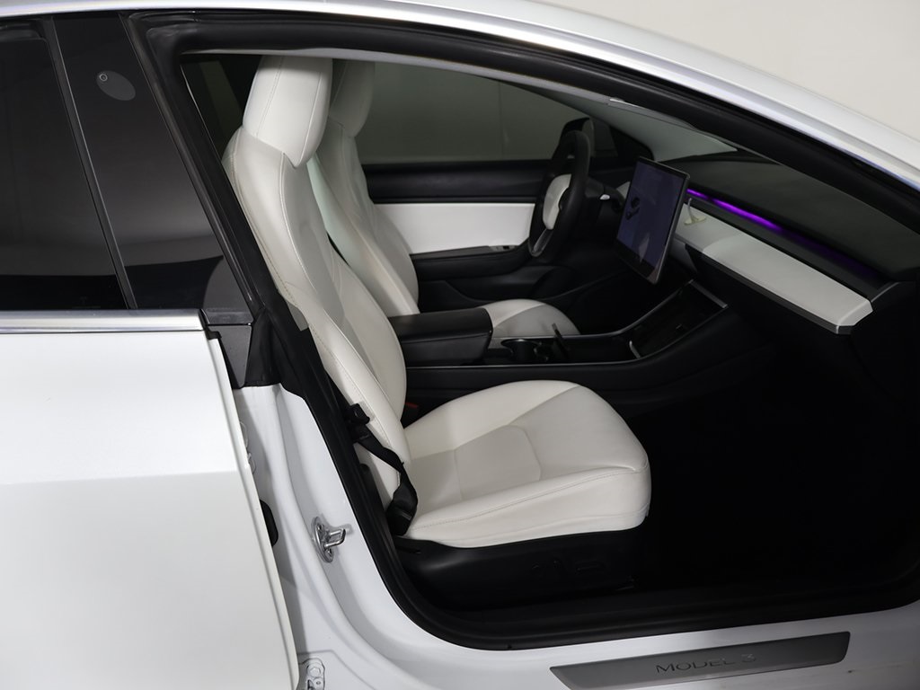2020 Tesla Model 3 Long Range photo 25