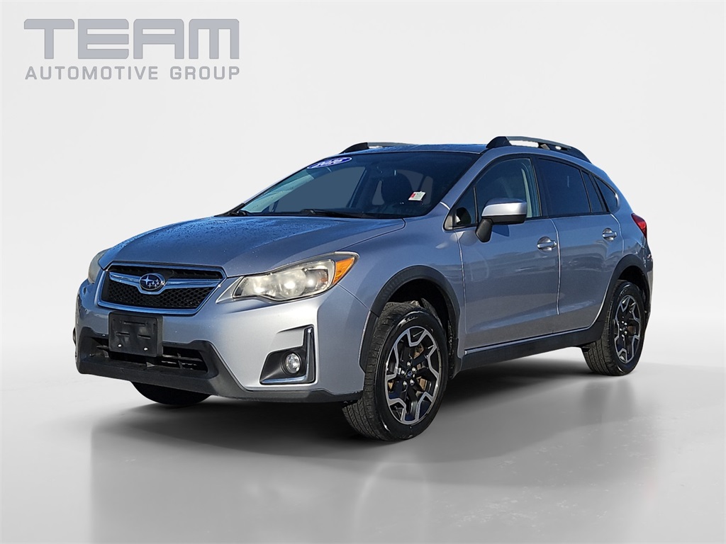 2016 Subaru Crosstrek 2.0i Premium photo 3