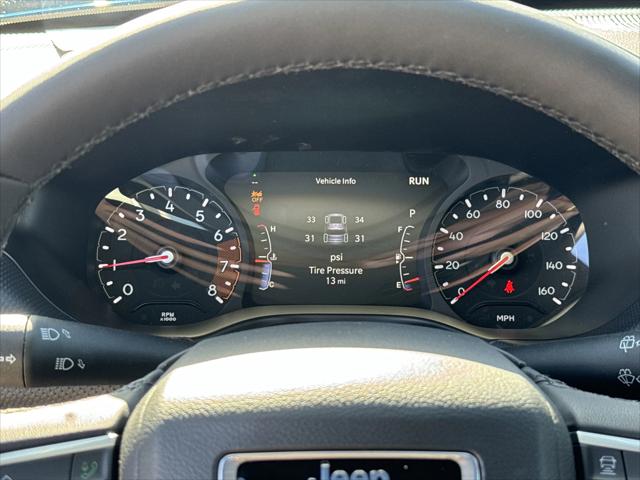 2025 Jeep Compass Latitude photo 15