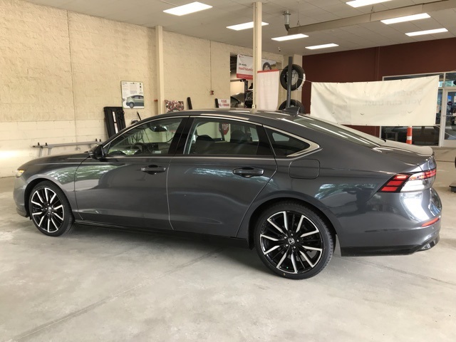 2023 Honda Accord Hybrid Touring photo 7
