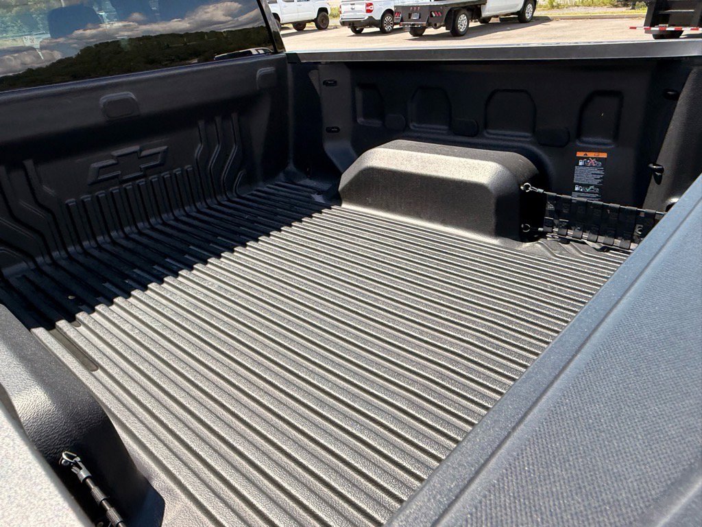 2023 Chevrolet Silverado 1500 LT photo 19