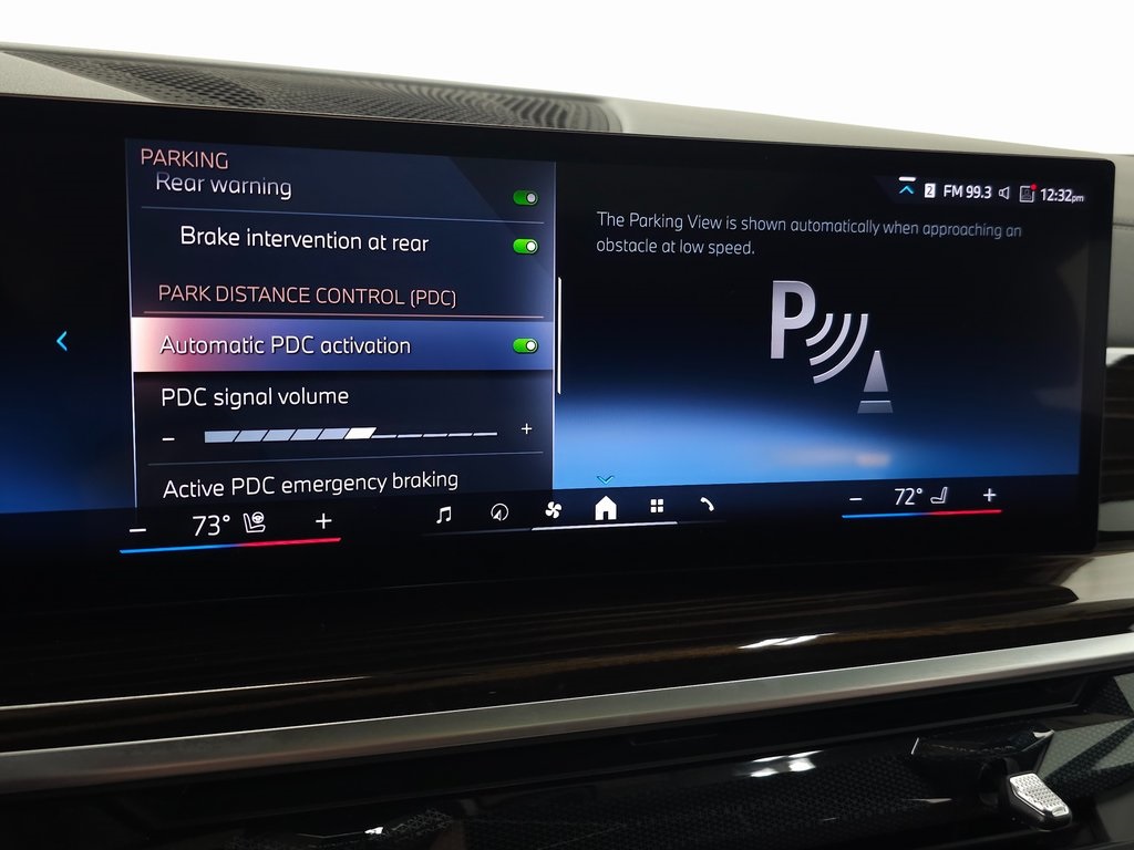 2025 BMW X6 - Image 28