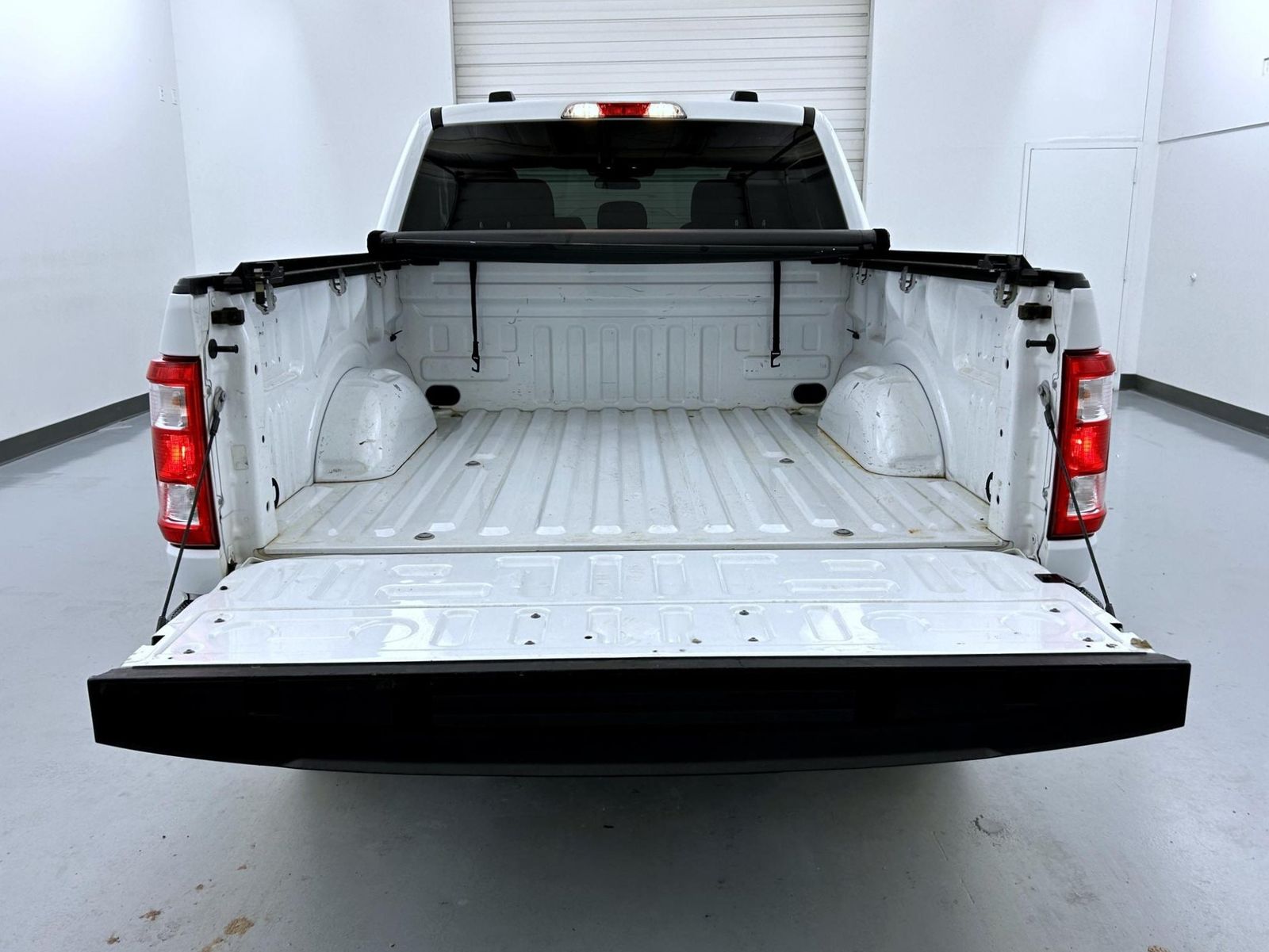 2023 Ford F-150 XL photo 17