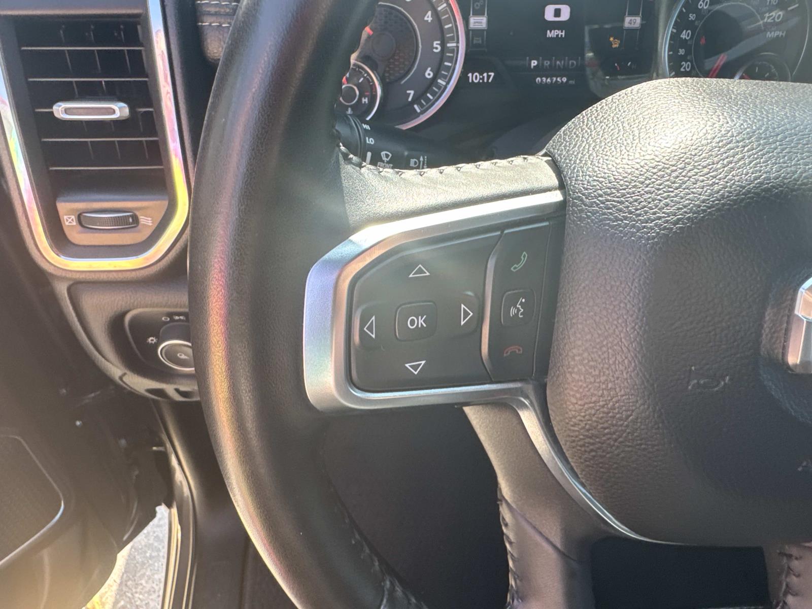 2024 Ram 1500 Laramie photo 21