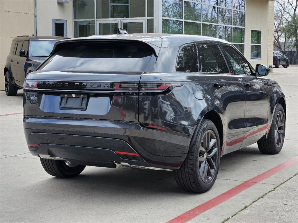 2025 Land Rover Range Rover Velar SE photo 4