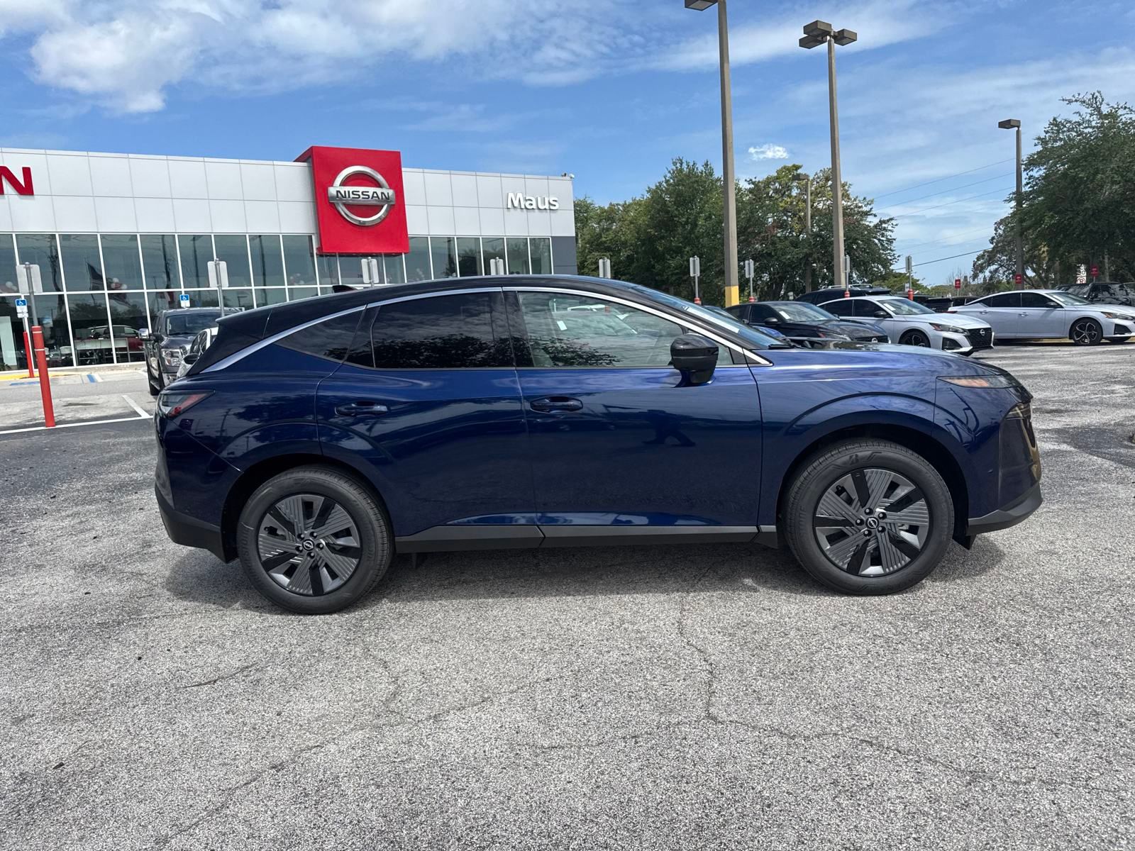2025 Nissan Murano SL photo 4
