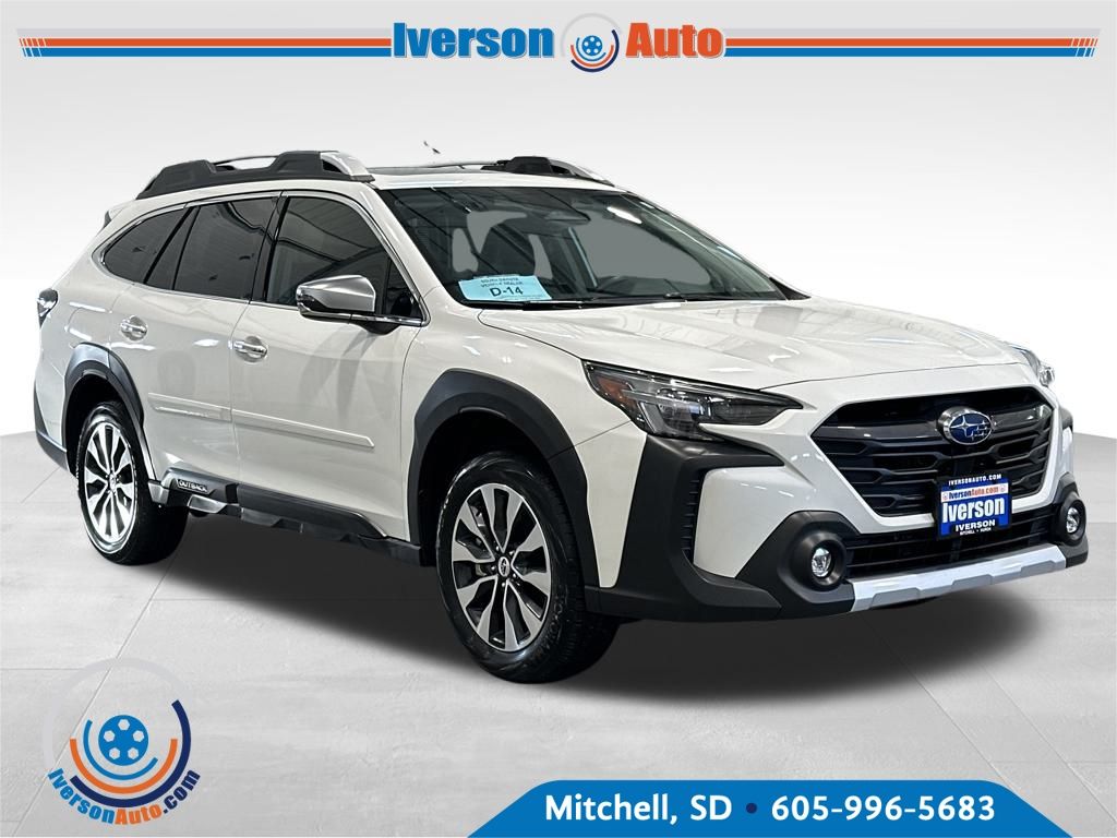2024 Subaru Outback Touring's photo