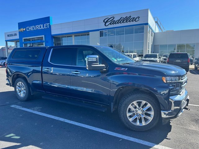 2020 Chevrolet Silverado 1500 LTZ photo 2