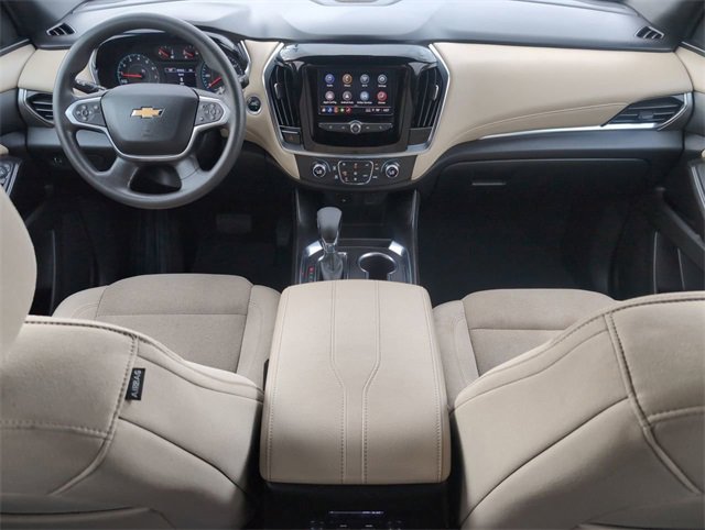 2023 Chevrolet Traverse LS photo 9