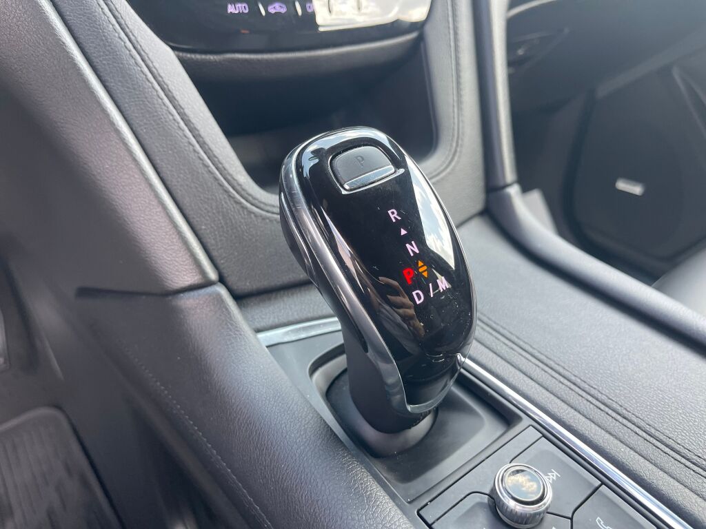 2020 Cadillac XT5 Luxury photo 13