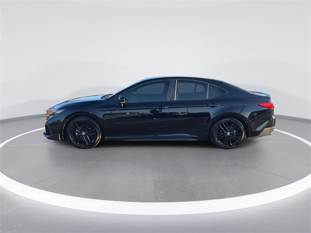 2025 Toyota Camry photo 4