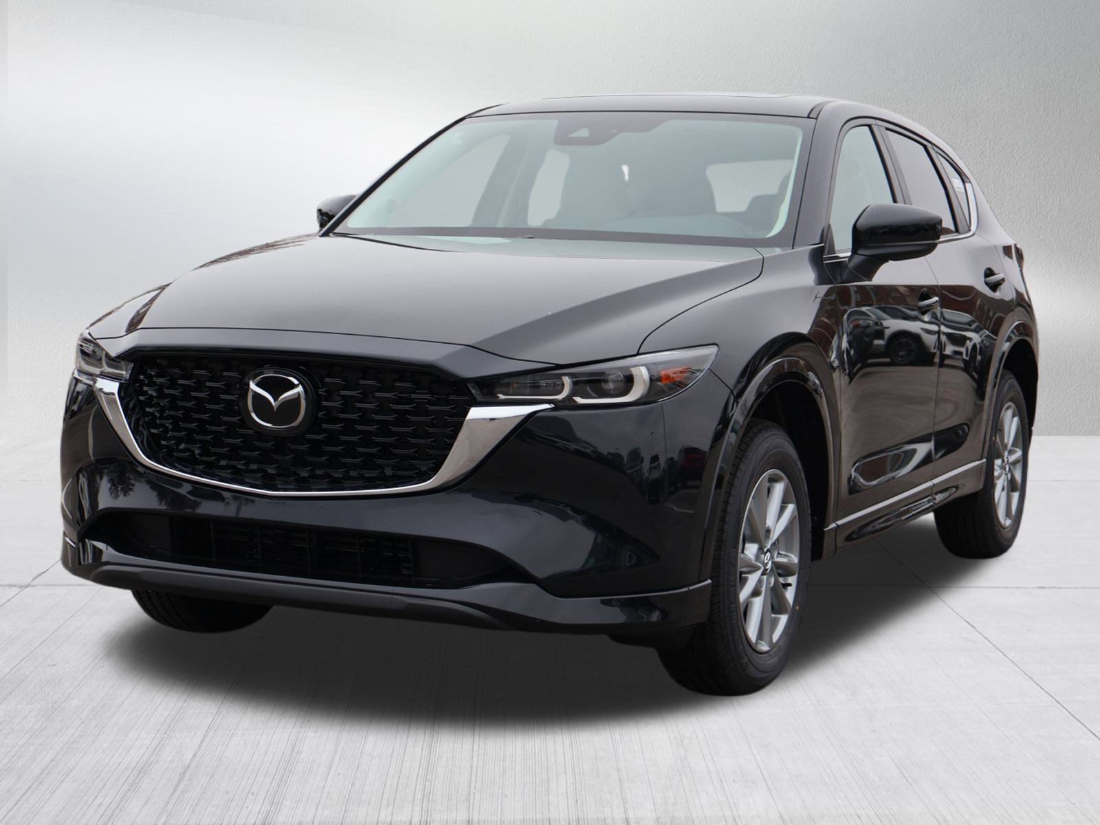 2025 Mazda CX-5 2.5 S Preferred photo 3