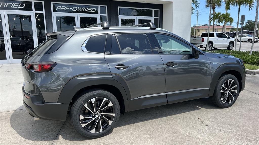 2025 Mazda CX-50 Premium Plus photo 4