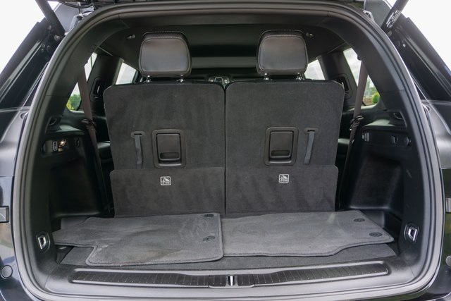 2023 Jeep Grand Cherokee Altitude photo 4
