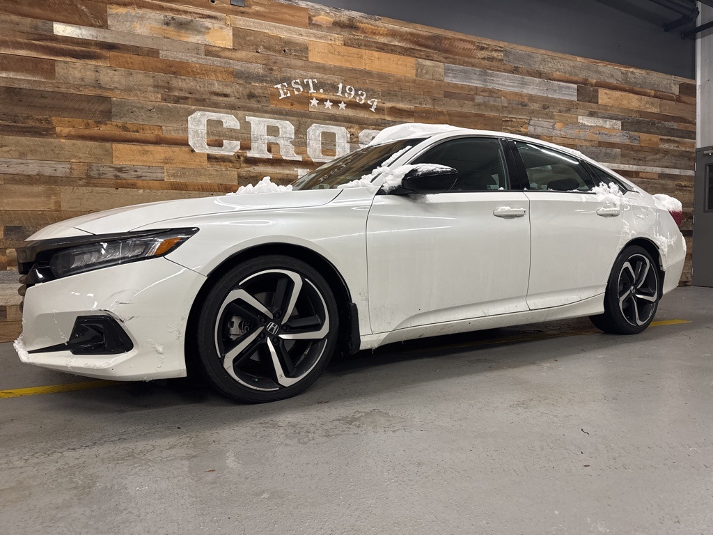 2022 Honda Accord Sport photo 2