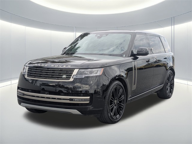 2024 Land Rover Range Rover SE's photo