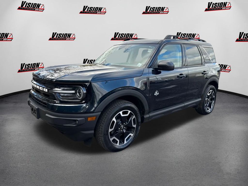 2022 Ford Bronco Sport Outer Banks's photo