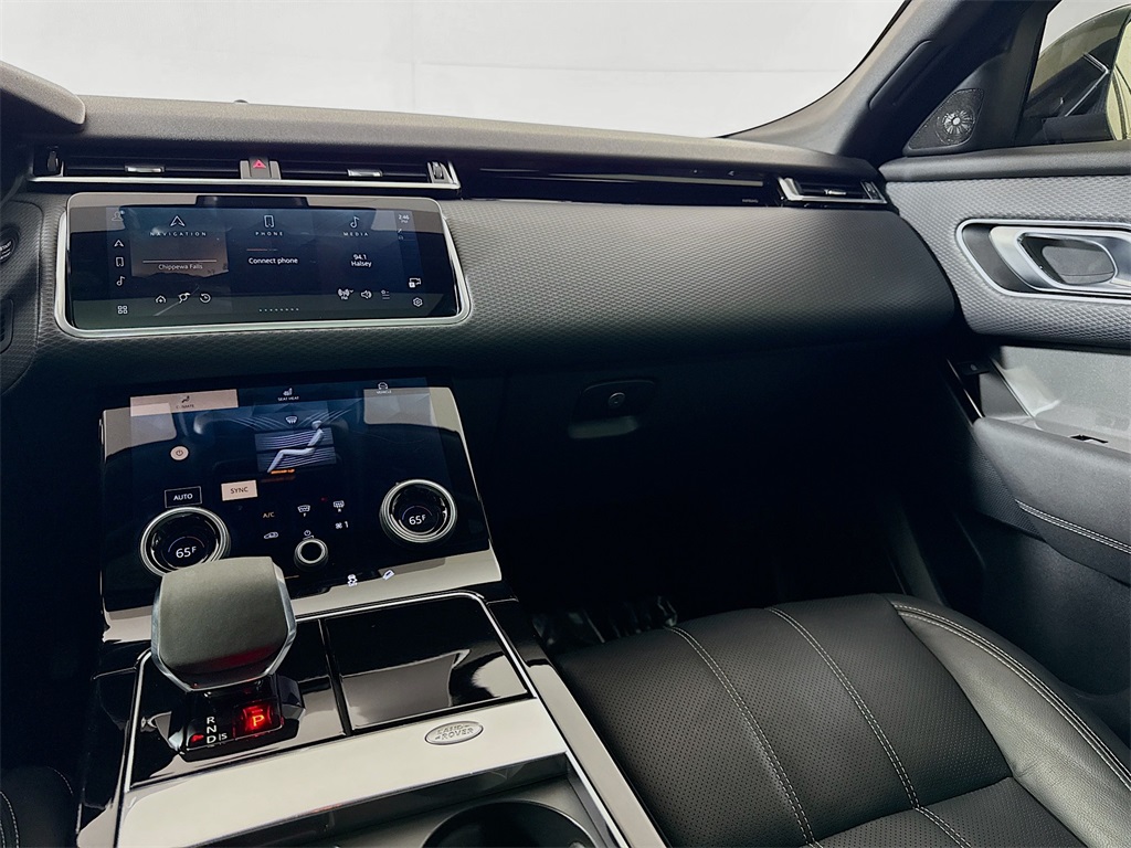 2023 Land Rover Range Rover Velar S photo 8
