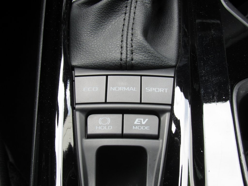 2025 Toyota Camry XSE photo 31