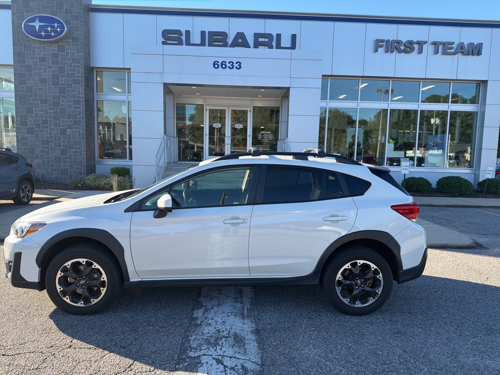 2023 Subaru Crosstrek Premium photo 2