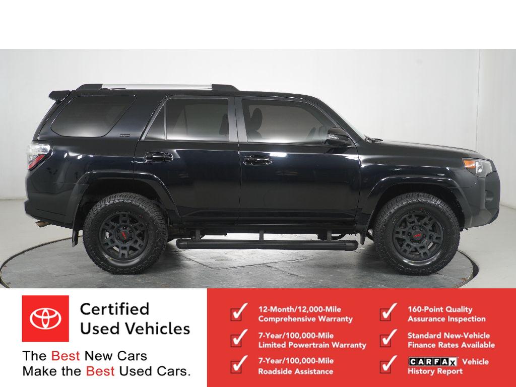 2021 Toyota 4Runner SR5 Premium photo 2