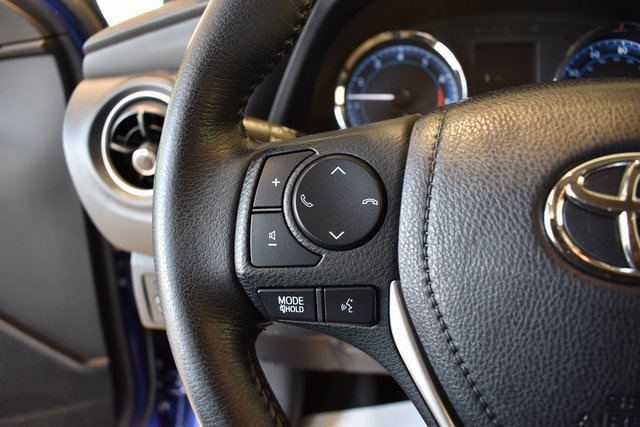 2019 Toyota Corolla XLE XSE photo 17