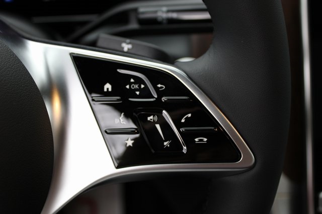 2025 Mercedes Benz GLC 300 4MATIC photo 20