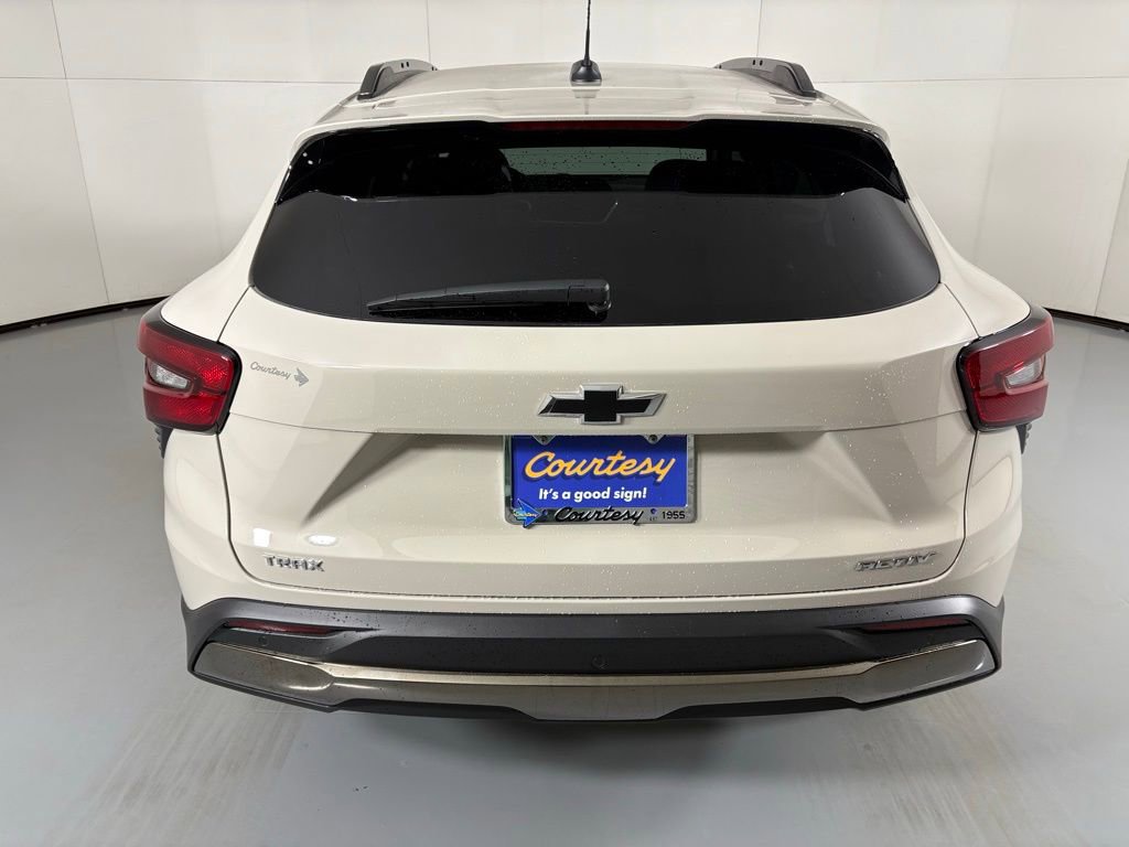 2026 Chevrolet Trax ACTIV photo 4