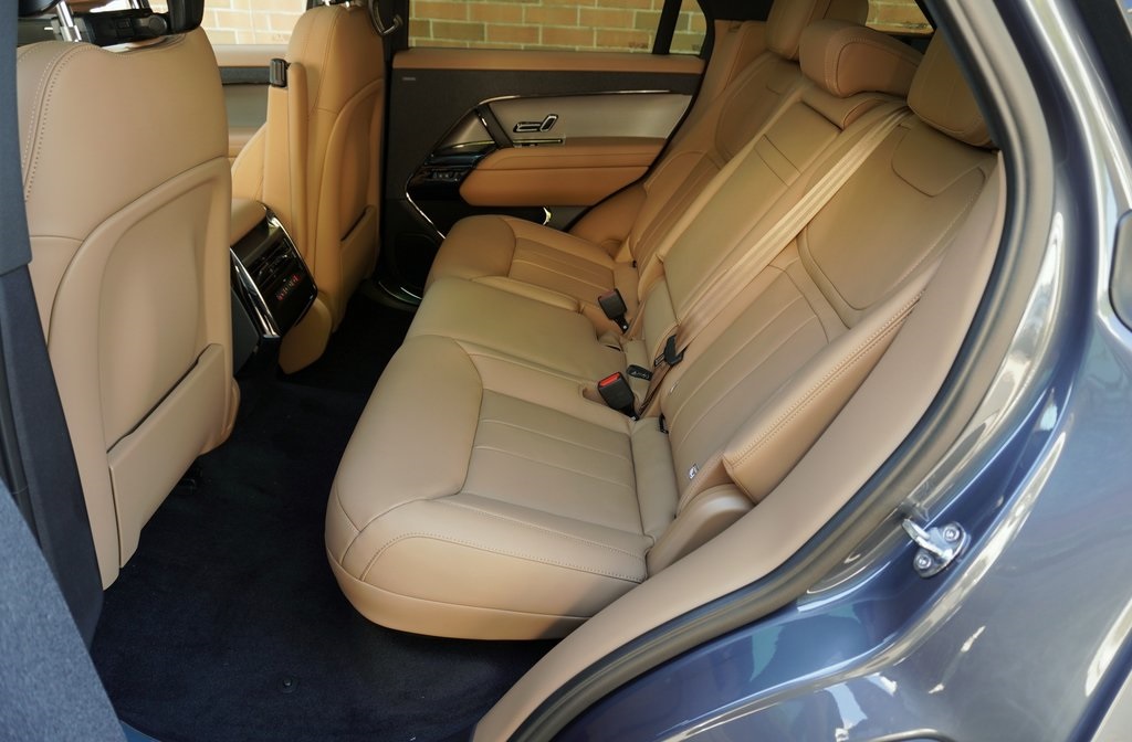 2025 LAND ROVER RANGE ROVER SPORT - Image 27