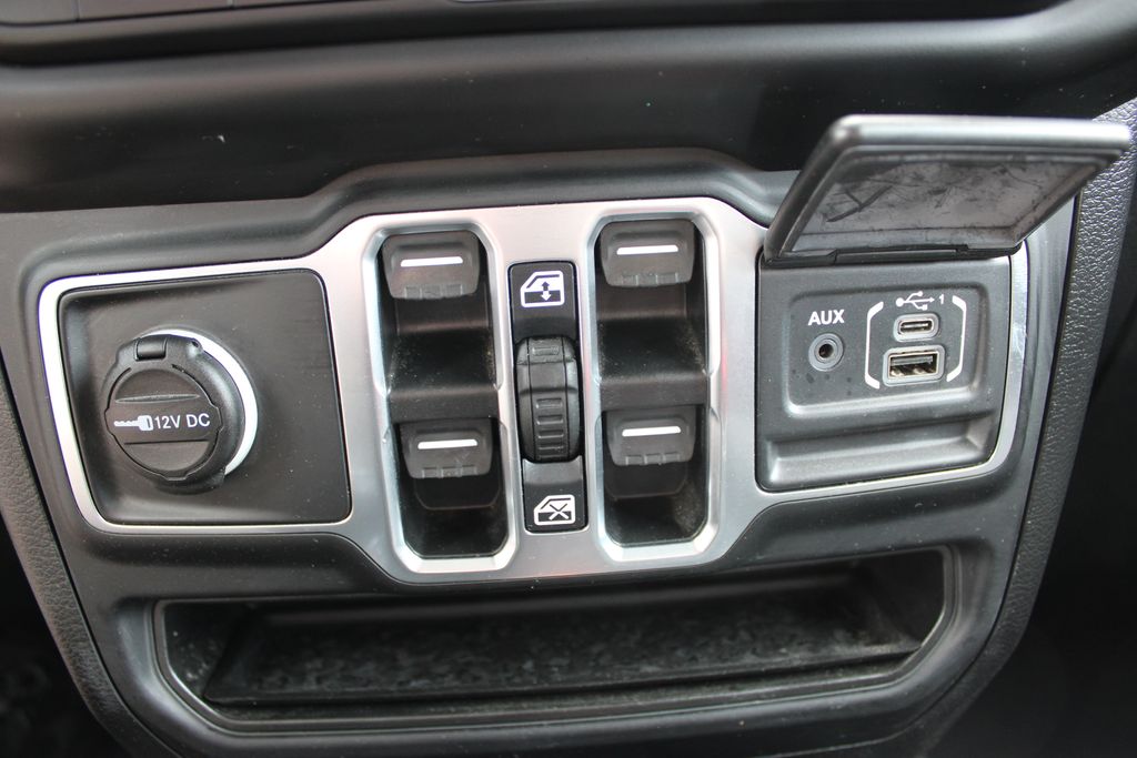 2021 Jeep Wrangler Unlimited Sport S photo 38