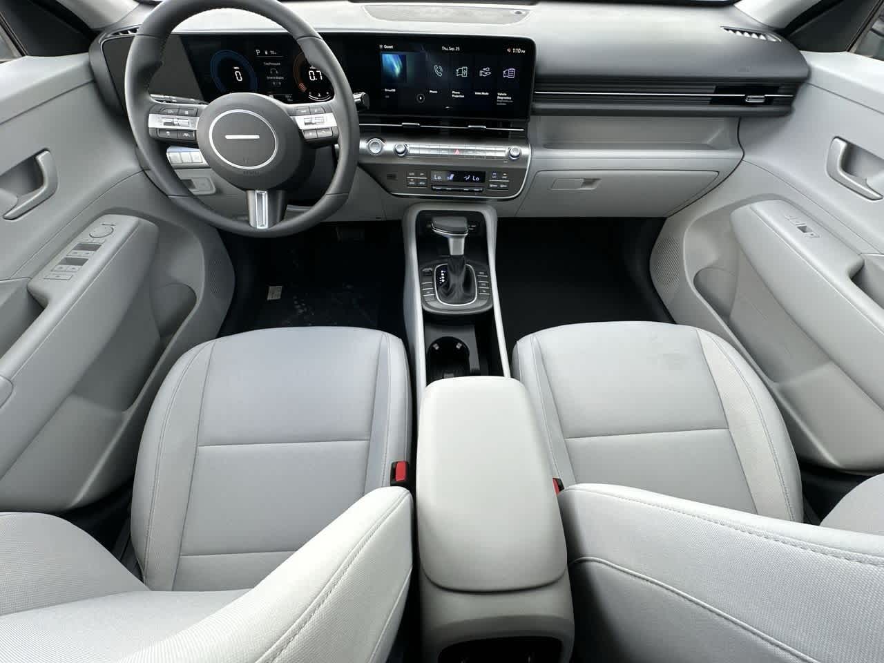 2026 Hyundai Kona SEL photo 23