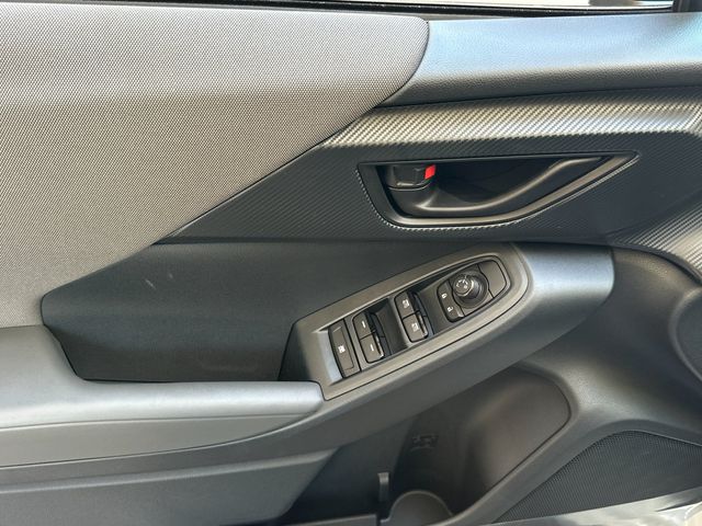 2025 Subaru Crosstrek Base photo 11