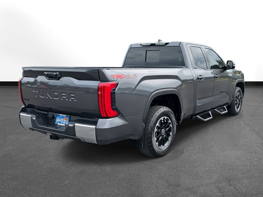 2022 Toyota Tundra SR5 photo 5