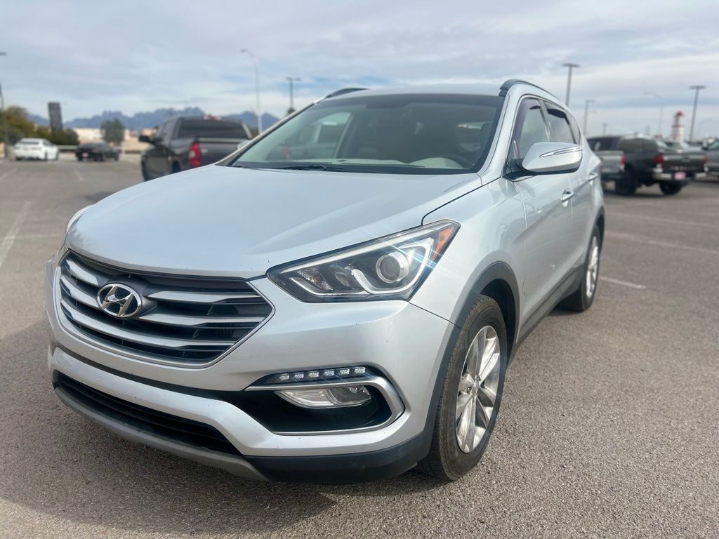 2018 Hyundai Santa Fe Sport 2.0T photo 3