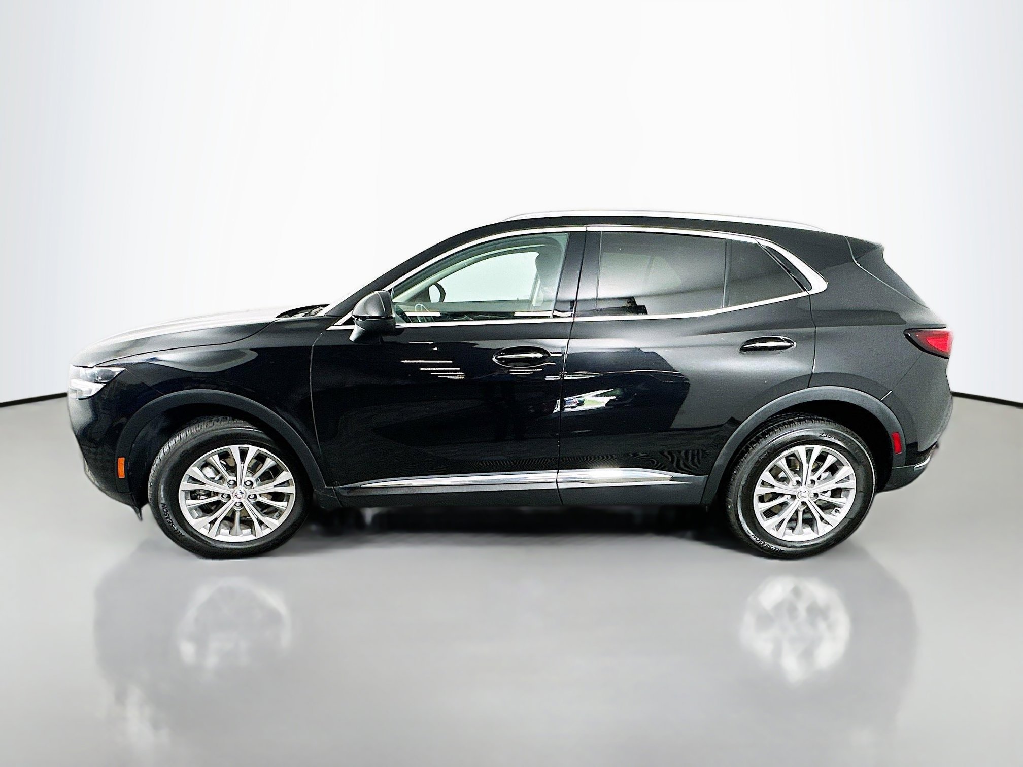2023 Buick Envision Preferred photo 2