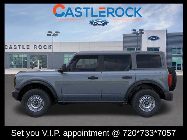 2025 Ford Bronco Base photo 3