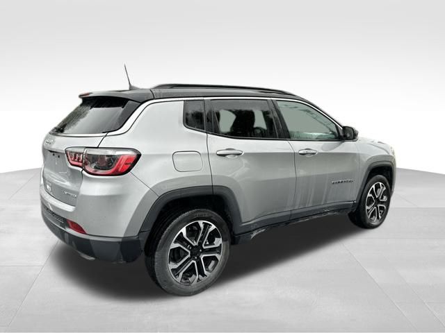 2022 Jeep Compass Limited photo 6