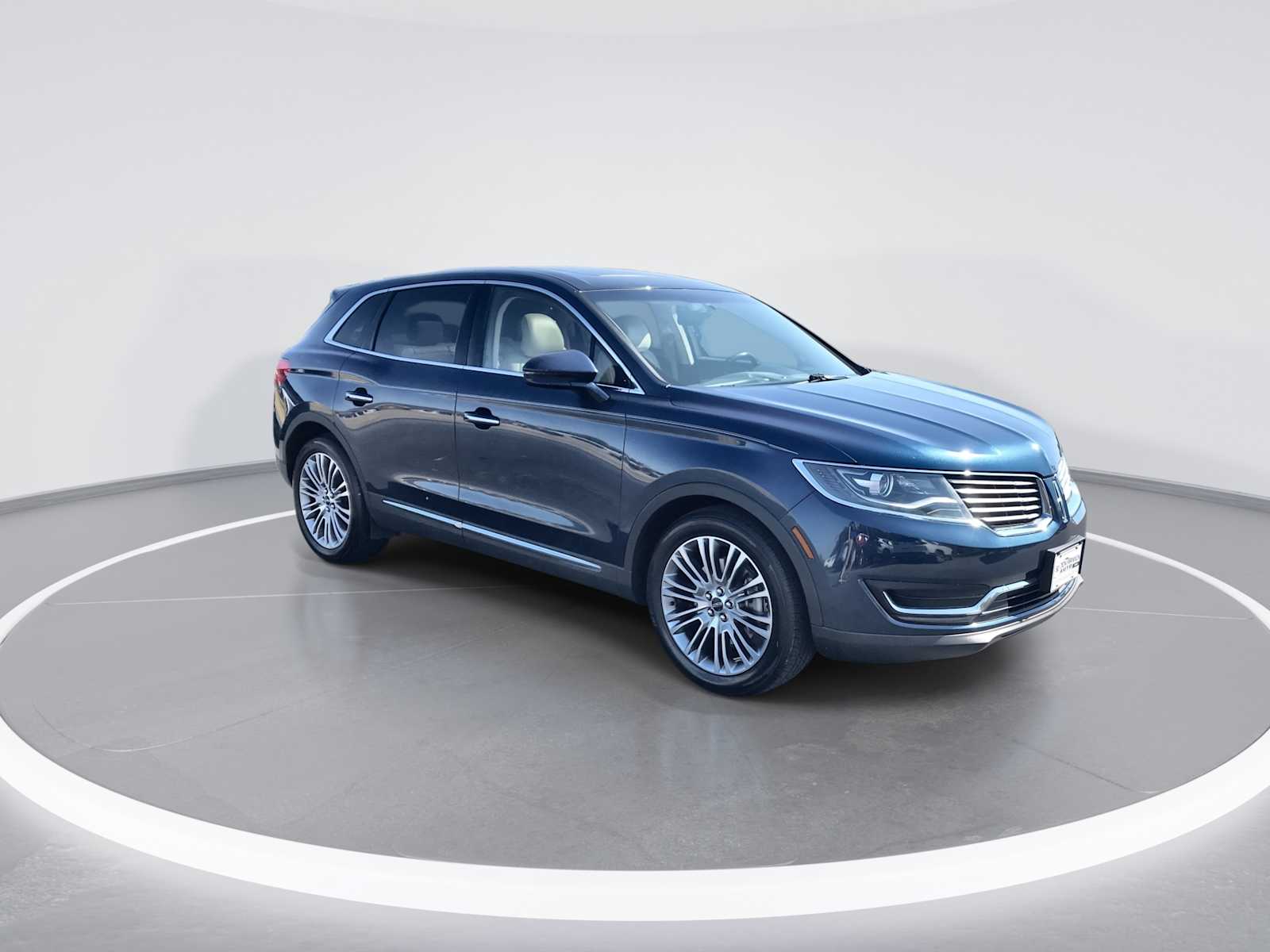 Used 2017 Lincoln MKX Reserve with VIN 2LMPJ6LP7HBL25195 for sale in Columbia, KY