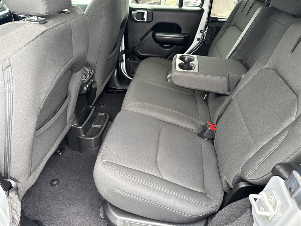 2023 Jeep Wrangler Base 4xe photo 19