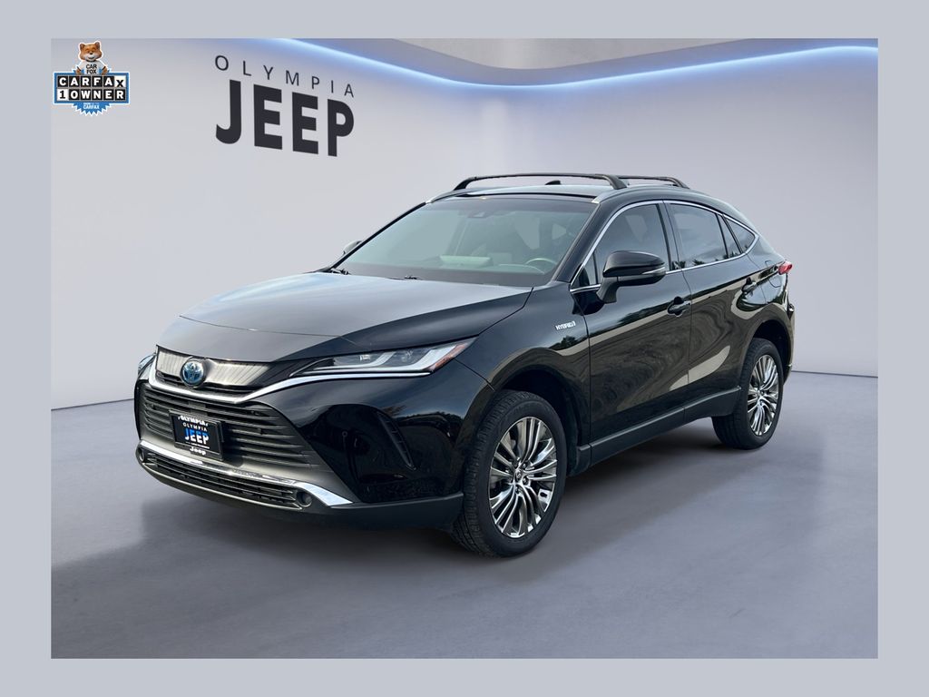 2021 Toyota Venza XLE's photo