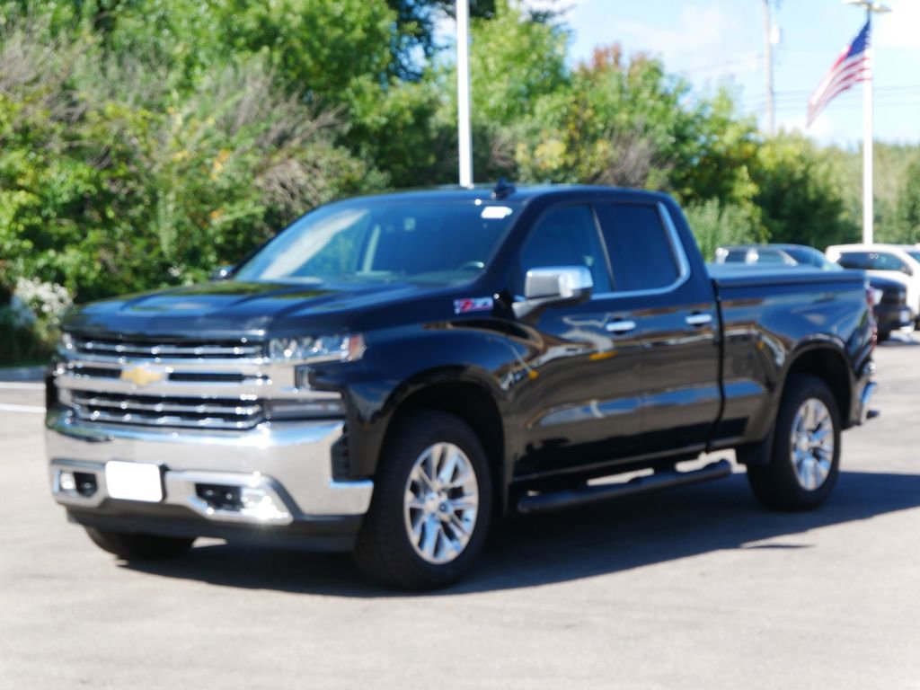 2019 Chevrolet Silverado 1500 LTZ photo 3
