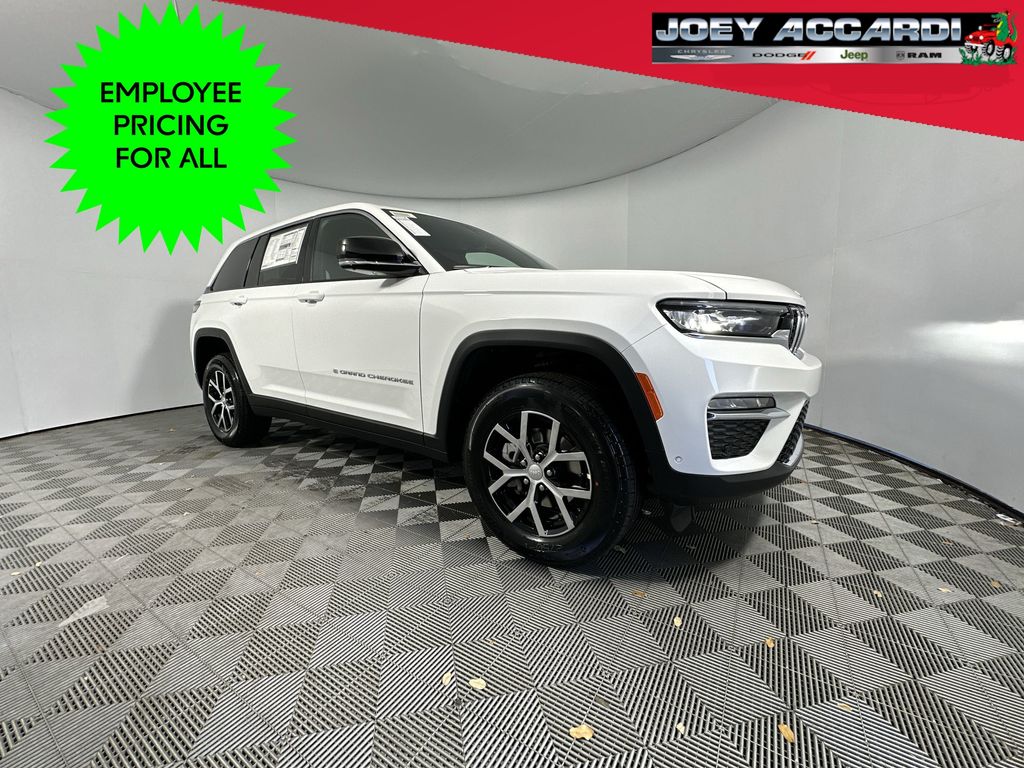 2025 Jeep Grand Cherokee Limited photo 2