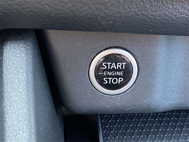2023 Nissan Rogue SV photo 24